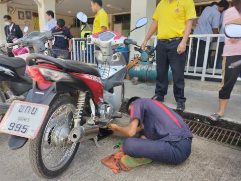 โครงการพัฒนารูปแบบและยกระดับศูนย์ซ่อมสร้างเพื่อชุมชน (Fix It Cen