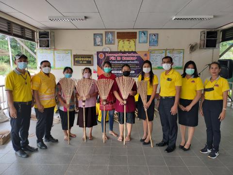 โครงการพัฒนารูปแบบและยกระดับศูนย์ซ่อมสร้างเพื่อชุมชน (Fix It Cen